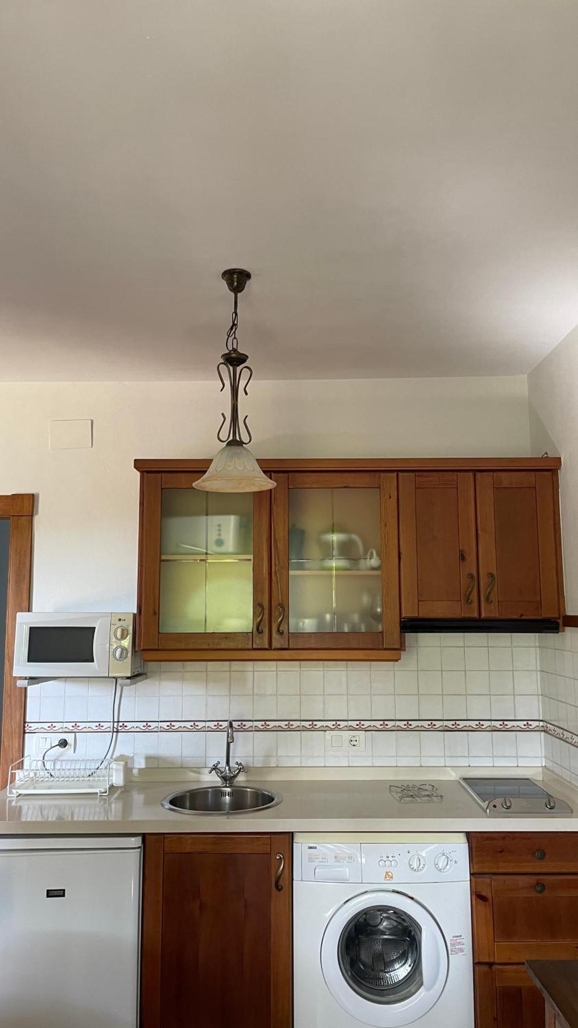 Apartamentos El Picoretu Mestas De Con Buitenkant foto