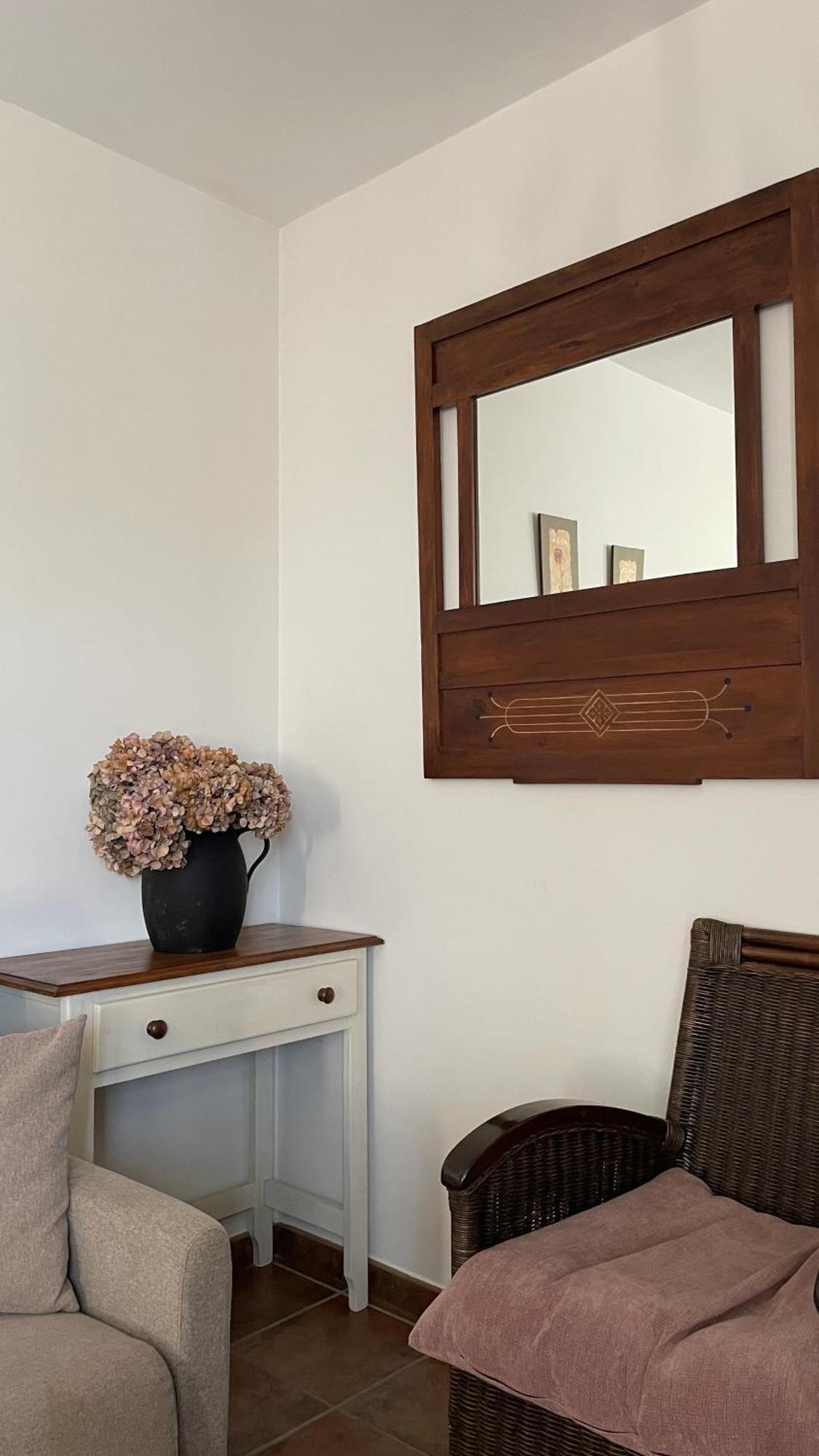 Apartamentos El Picoretu Mestas De Con Buitenkant foto