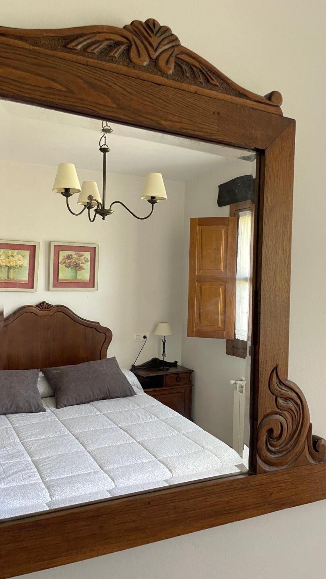 Apartamentos El Picoretu Mestas De Con Buitenkant foto